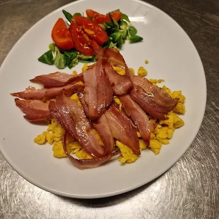 Готель Centrale