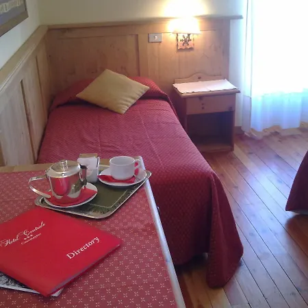 Szálloda Centrale Courmayeur